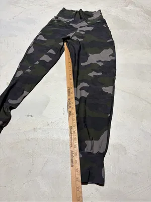 Aerie offline Camo Joggers medium green thumbnail 2