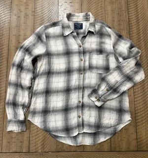 Abercrombie and Finch button-down plaid top thumbnail 1