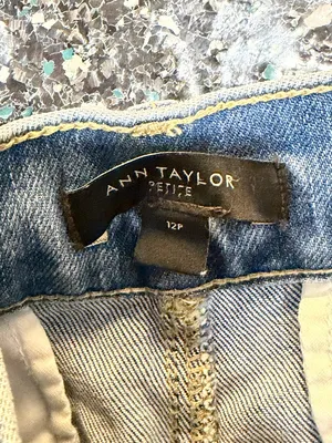 Ann Taylor Wide Leg Women’s 12P Petite Blue Jeans thumbnail 5