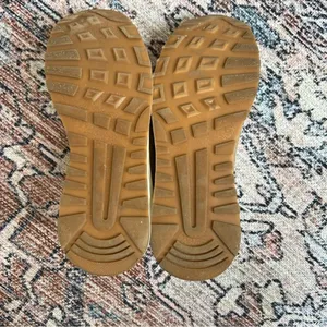 Cushionare Women's Score Lace Up Sneaker +Comfort Foam Size 8.5 Cream Ivory Tan thumbnail 7