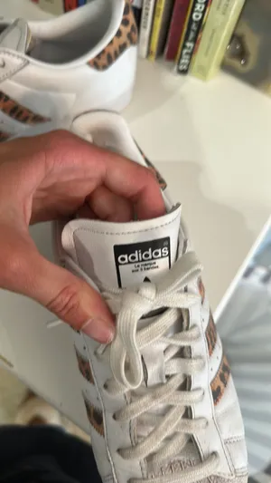 Adidas Cheetah Tennis Shoes thumbnail 3