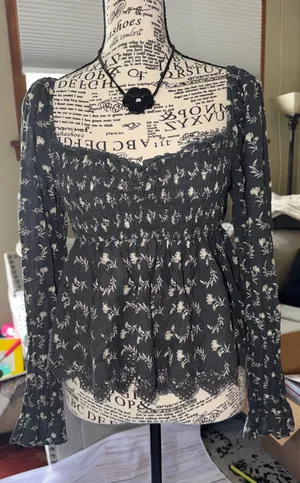 American Eagle Top thumbnail 1