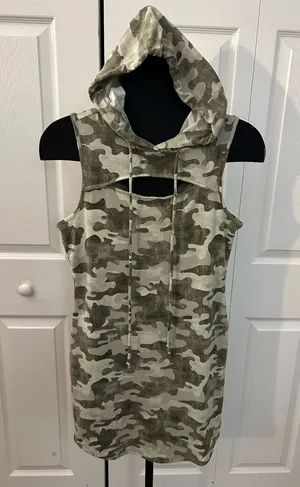 Almost Famous Expose chest hooded camo dress thumbnail 1