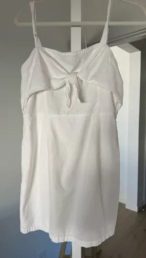 Abercrombie Dress thumbnail 1