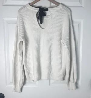 A New Day White Chunky Knit Sweater with Keyhole & Black Velvet Tie on Back thumbnail 6