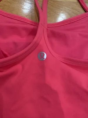 Lululemon Size 4 Strappy Athletic Tank Top with Built-In Bra thumbnail 2