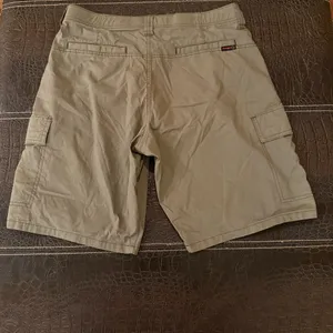 Wrangler All Terrain Gear Cargo Shorts Mens Size 32 Green Utility Pockets thumbnail 8