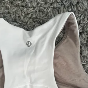 Lululemon White Invigorate Tank Size 6 thumbnail 3