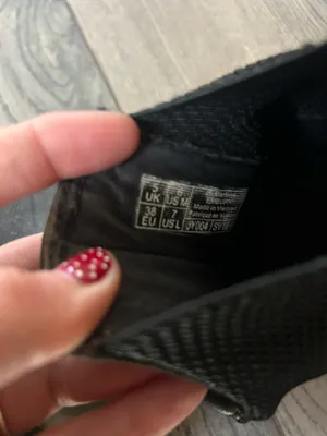 Dr. Martens Boots Black thumbnail 4