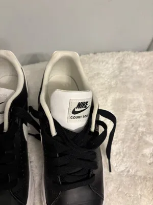 Black and white Nike Court tour sz 6.5 thumbnail 3