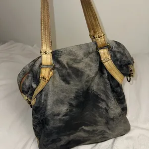 Schuler & Sons ANTHROPOLOGIE Tie Dyed Cotton Blue Canvas & Tan Leather 18" Bag thumbnail 3