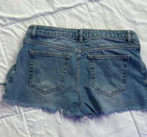 Shorts thumbnail 3