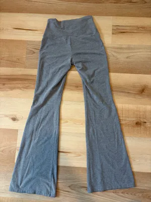 Wild Fable Gray Flared Leggings thumbnail 3