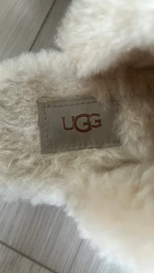 UGG Slippers Women’s thumbnail 7
