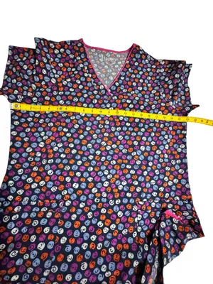 Happy Scrubs Smiley Print V-Neck Top - Navy/Purple/Pink M thumbnail 5