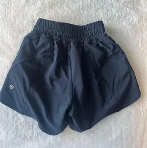 Lululemon Tracker Short 4” thumbnail 2