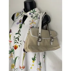 COACH Small Handbag Tan White Shoulder Travel Bag thumbnail 8
