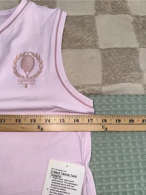 NWT‎ Lululemon V- Neck Tennis Tank *Graphic size Small thumbnail 5