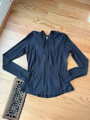 Lululemon Define Hooded Jacket Nulu Black Size 10 thumbnail 3