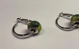 Women’s Clay Green Bead Silver Tone Hoop Signed Viva Beads thumbnail 5
