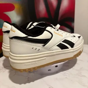 Reebok Club C Double Geo Platform Sneakers White Black Gum thumbnail 3