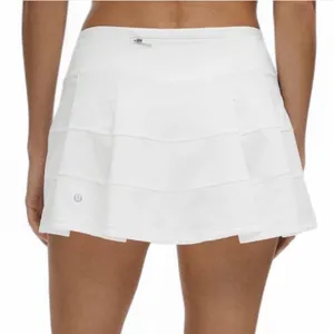 Lululemon Pace Rival Skirt White Size 10 thumbnail 1