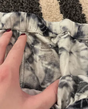 Victoria's Secret Pajama Pants thumbnail 3