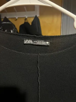 Long Sleeve Crop thumbnail 2