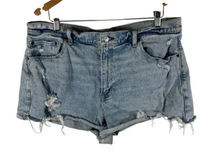 Abercrombie & Fitch The Mom Short High Rise Distressed Light Wash Denim Sz 33/16 thumbnail 1