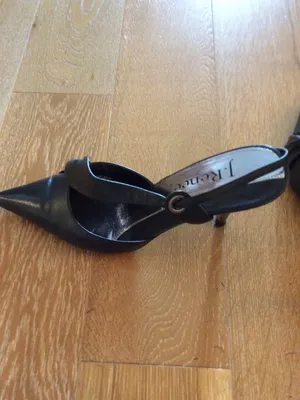 J. Renee Heel with a twist front slingback Euro size 40 fair condition thumbnail 14