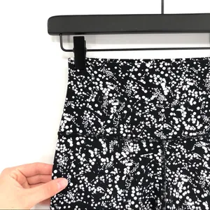 lululemon athletica Black & White Speckled High-Rise Leggings thumbnail 2