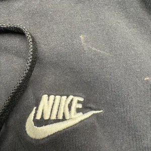 Nike‎ Women Sweatshirt Hoodie Pullover Black Long Sleeve Size M thumbnail 2