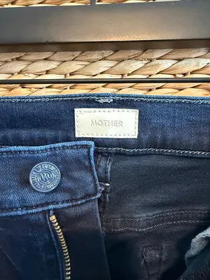 MOTHER The Weekender Fray in Chip On My Shoulder Dark Wash MidRise Flare Jean 28 thumbnail 10
