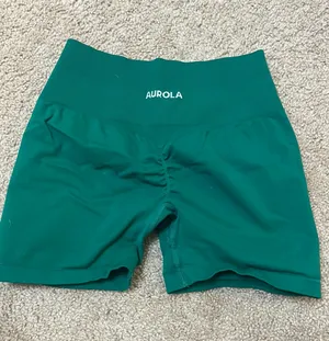 Aurola Amazon Shorts Biker Workout thumbnail 1