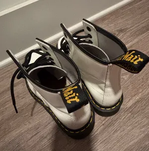 Women’s White Luana Dr. Martens Boots 5 thumbnail 2