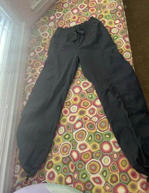 Lululemon joggers thumbnail 1