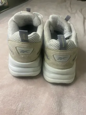 Reebok Charge Tennis Shoe Gray White Leather Run women shoes 8.5 thumbnail 3