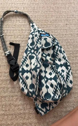 KAVU Crossbody bag thumbnail 1