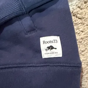 NWT Roots 73 navy quarter zip thumbnail 2