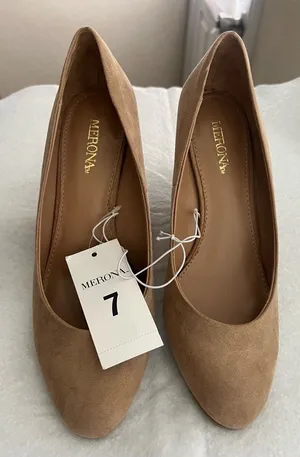 Merona Women’s Shoes NWT thumbnail 1
