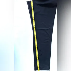 Lululemon‎ On the Fly Pant Women’s Sz 8 Black Casual Pants thumbnail 10