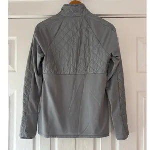 Athleta Womens Gray Quilted Hybrid Quarter Zip Pullover Sweatshirt Size M‎ thumbnail 2