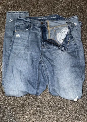 American Eagle Jeans thumbnail 1