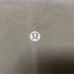 NWT Lululemon Align High Rise Short 4” Army Green Women’s Shorts Size 10 thumbnail 9
