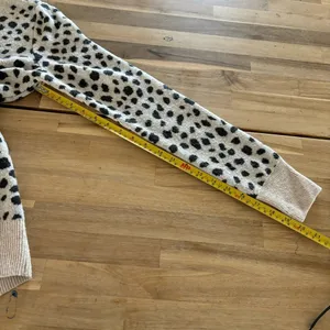 Loft Cream & Black Animal Print Wool Blend Sweater M thumbnail 4