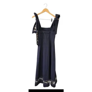Petal & Pup Navy Blue Linen Blend Floral Embroidered Midi Dress Size Medium thumbnail 3