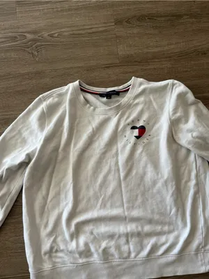 Tommy Hilfiger Womens Crewneck Sweatshirt Large White Heart Logo Cotton Preppy thumbnail 8