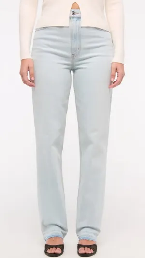 Abercrombie & Fitch Curve Love 90s Straight Ultra High Rise Light Wash‎ Size 34 thumbnail 1