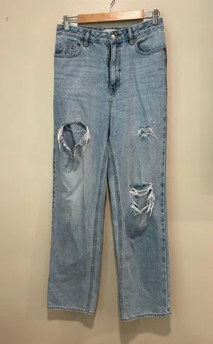 PacSun 90s Boyfriend Jeans thumbnail 1