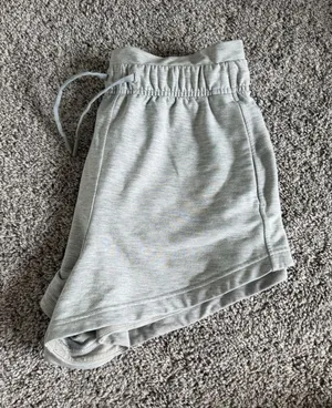 Lululemon Shorts thumbnail 1